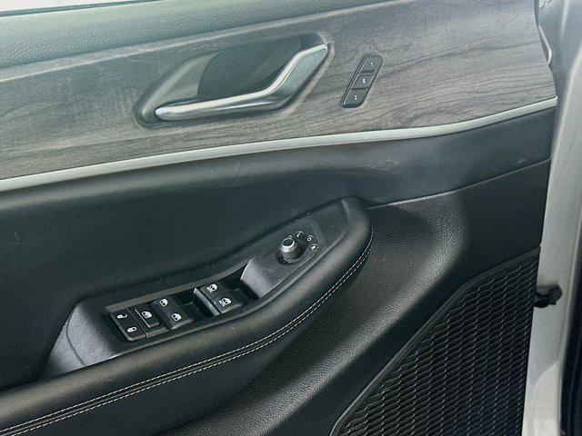 used 2024 Jeep Grand Cherokee L car, priced at $29,522