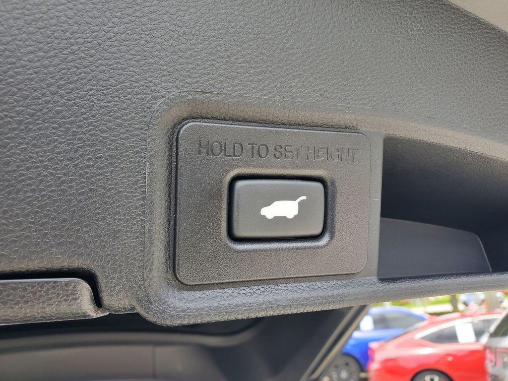used 2025 Acura RDX car, priced at $37,388