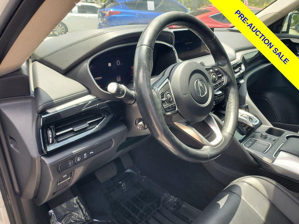 used 2023 Acura MDX car, priced at $35,886