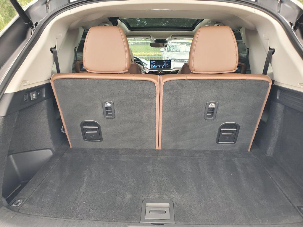 used 2025 Acura MDX car, priced at $46,286