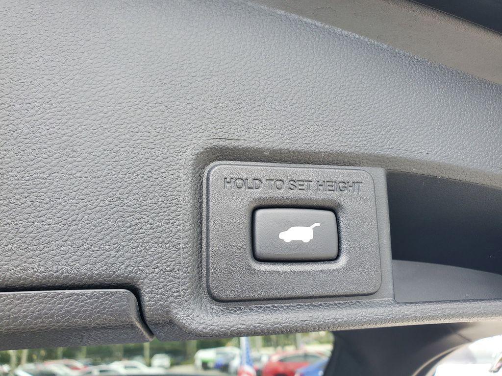 used 2023 Acura RDX car, priced at $32,088