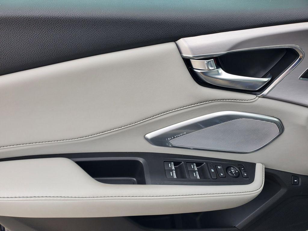 used 2023 Acura RDX car, priced at $32,088