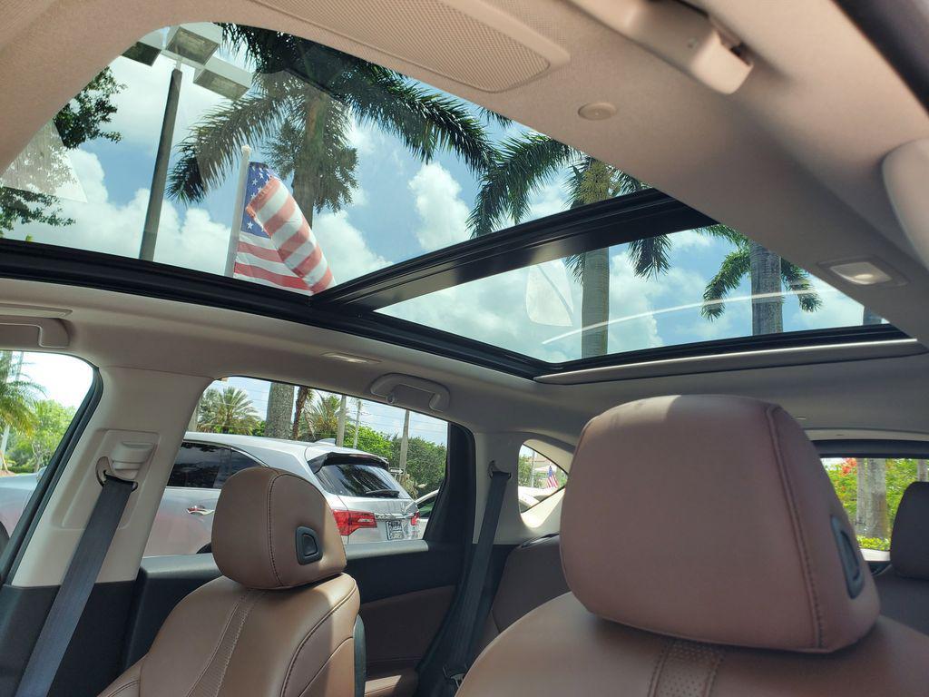 used 2023 Acura RDX car, priced at $30,088