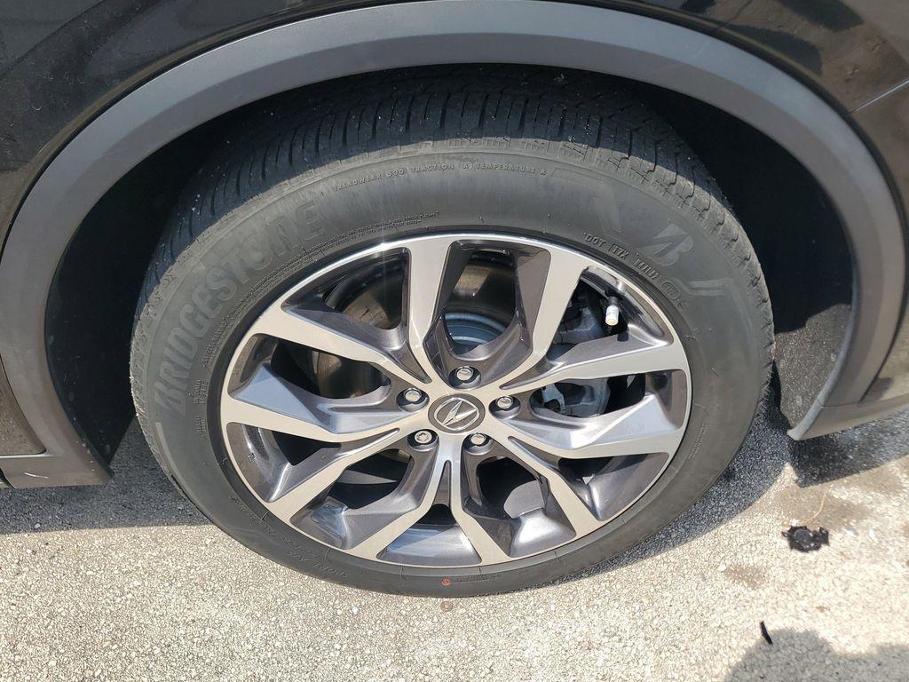 used 2024 Acura MDX car, priced at $40,998