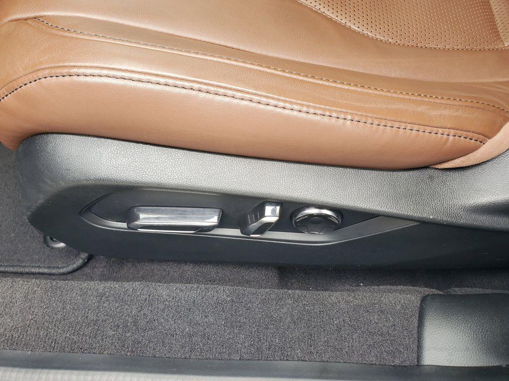 used 2023 Acura TLX car, priced at $29,088