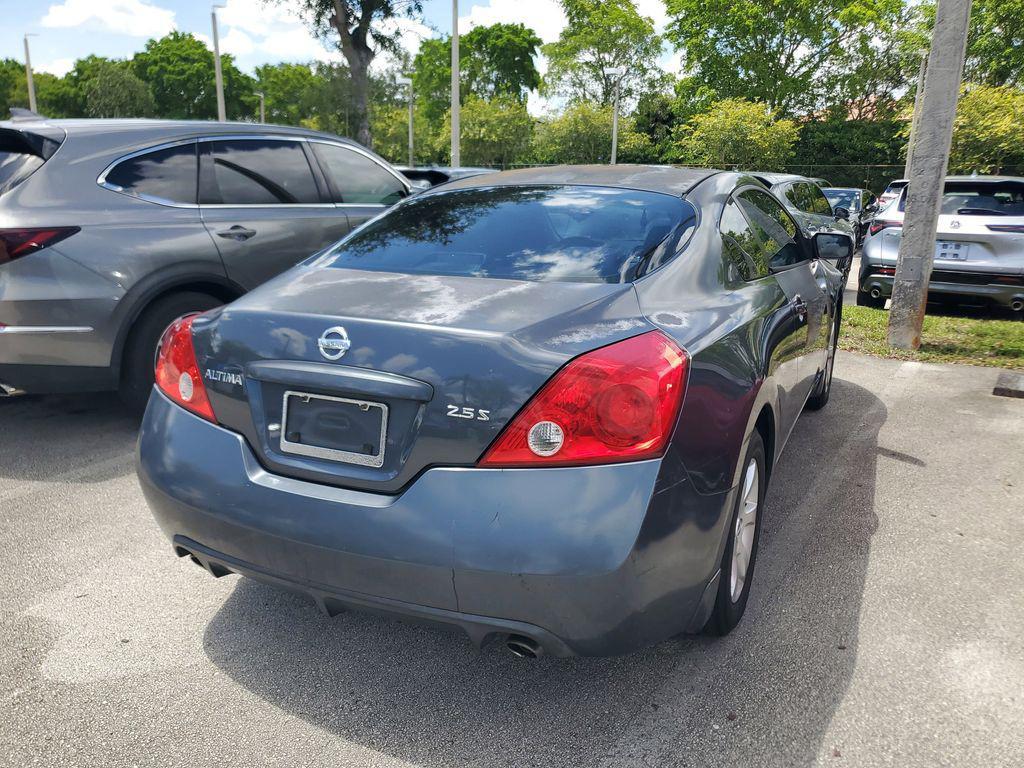 used 2009 Nissan Altima car, priced at $5,388