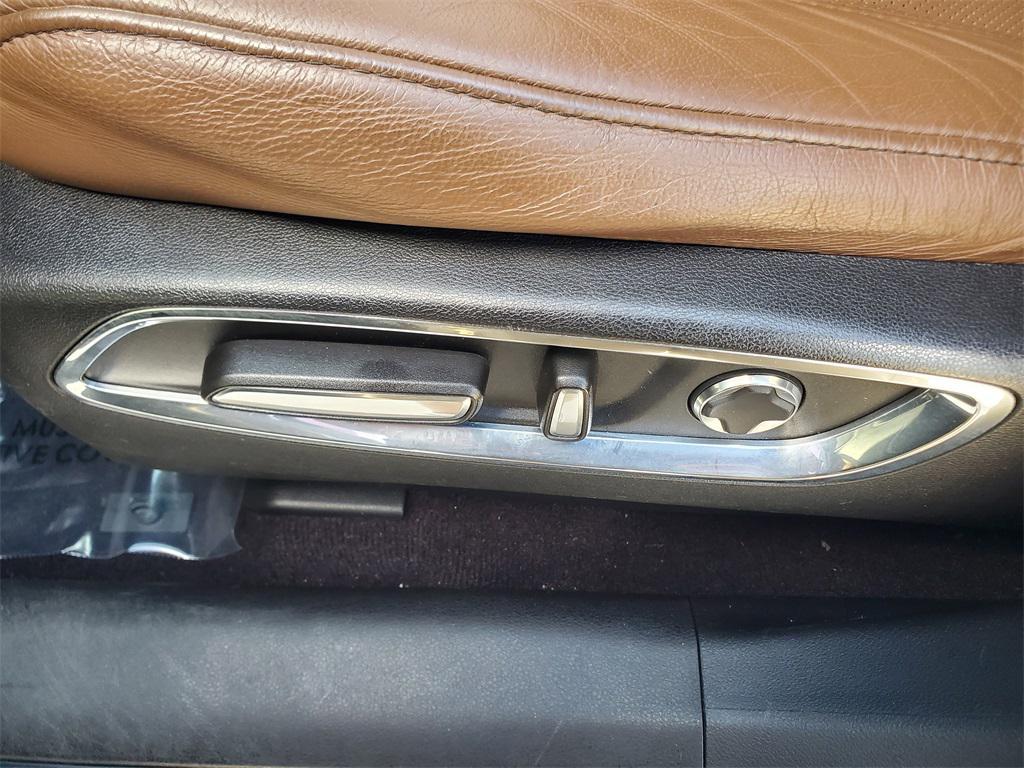 used 2020 Acura MDX car, priced at $20,288