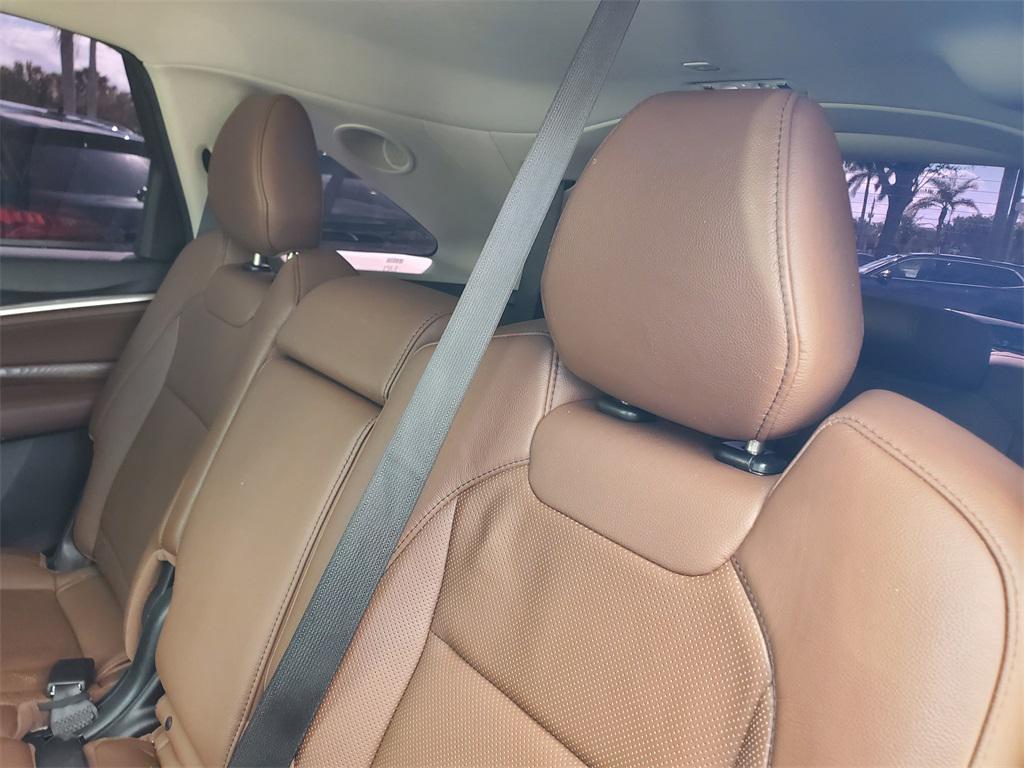 used 2020 Acura MDX car, priced at $20,288