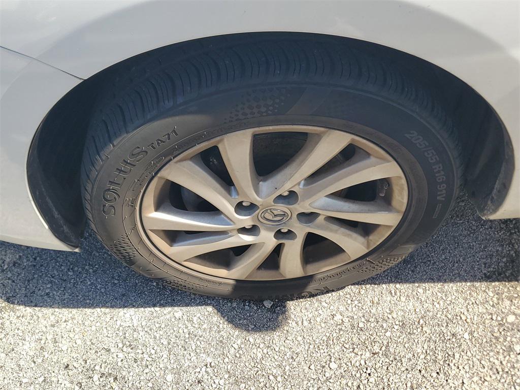 used 2012 Mazda Mazda3 car, priced at $5,288