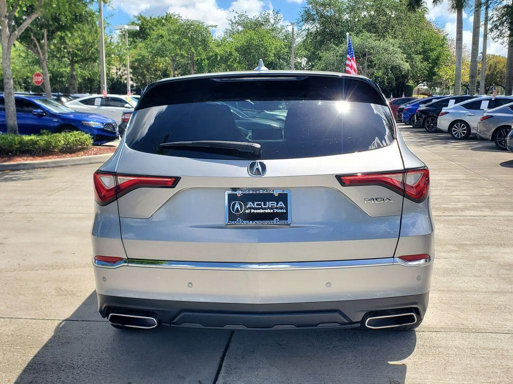 used 2024 Acura MDX car, priced at $41,388
