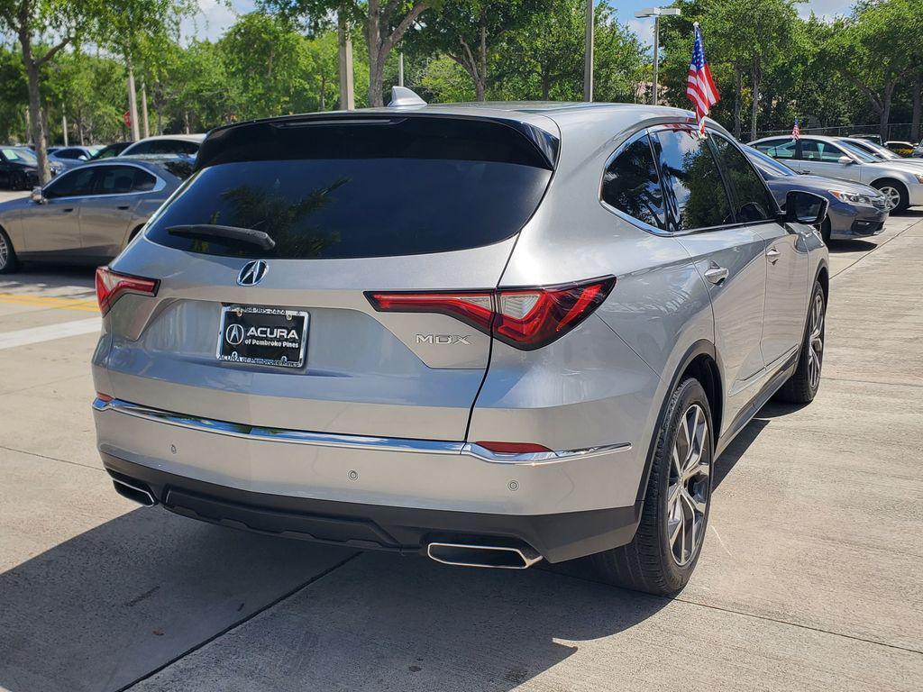 used 2024 Acura MDX car, priced at $41,388