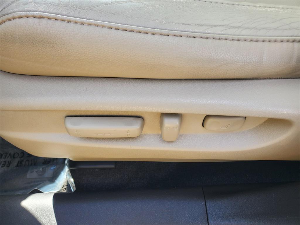 used 2015 Acura MDX car, priced at $6,488