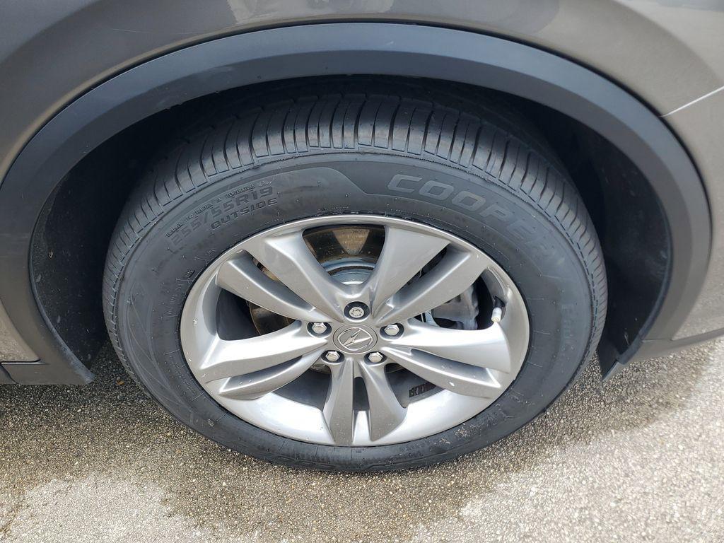 used 2024 Acura MDX car, priced at $35,688
