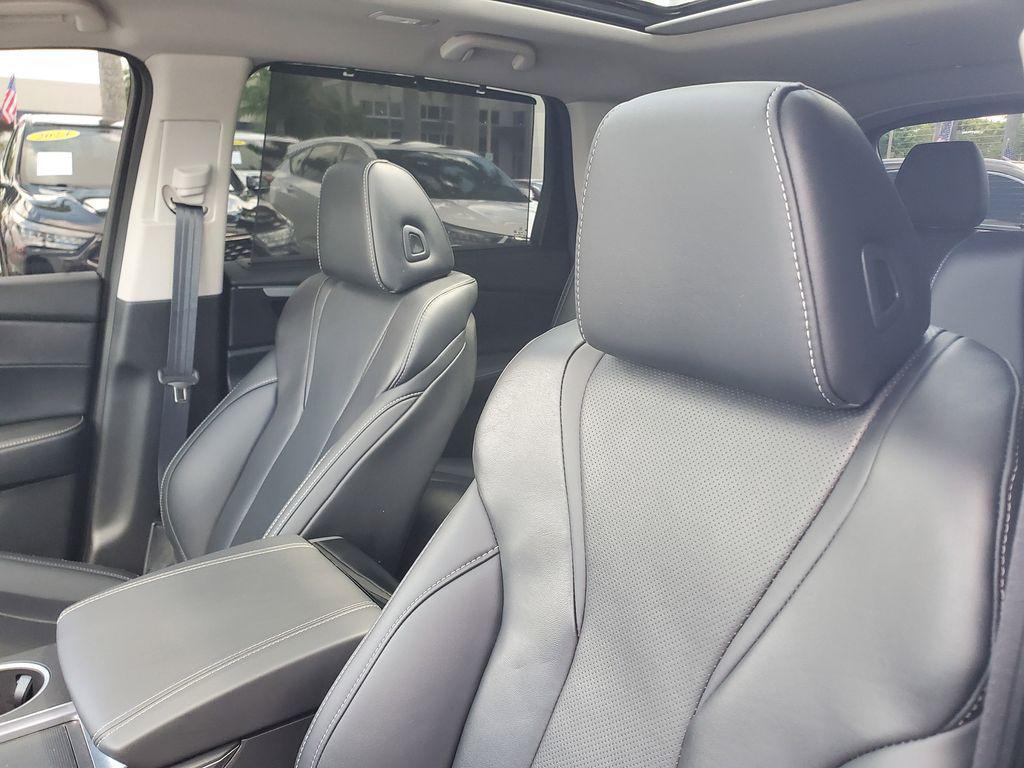 used 2023 Acura MDX car, priced at $31,088