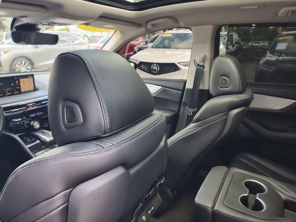 used 2023 Acura MDX car, priced at $31,088