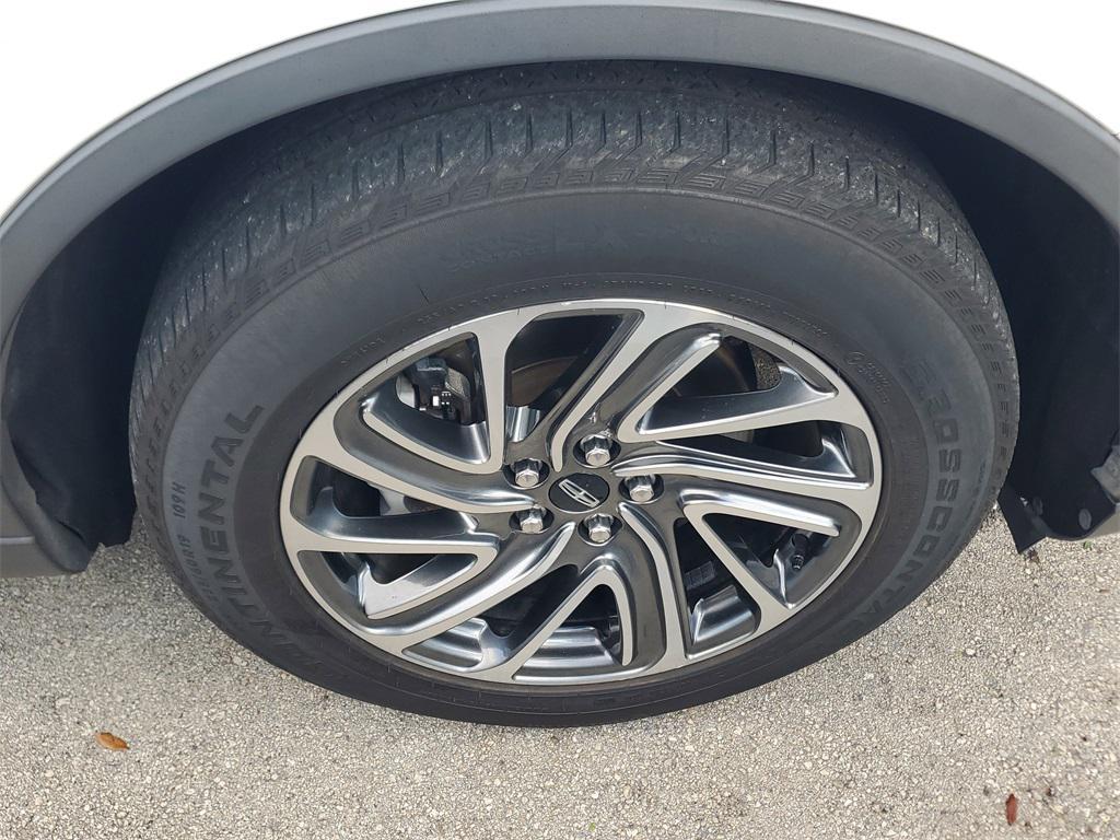 used 2020 Lincoln Aviator car, priced at $21,888