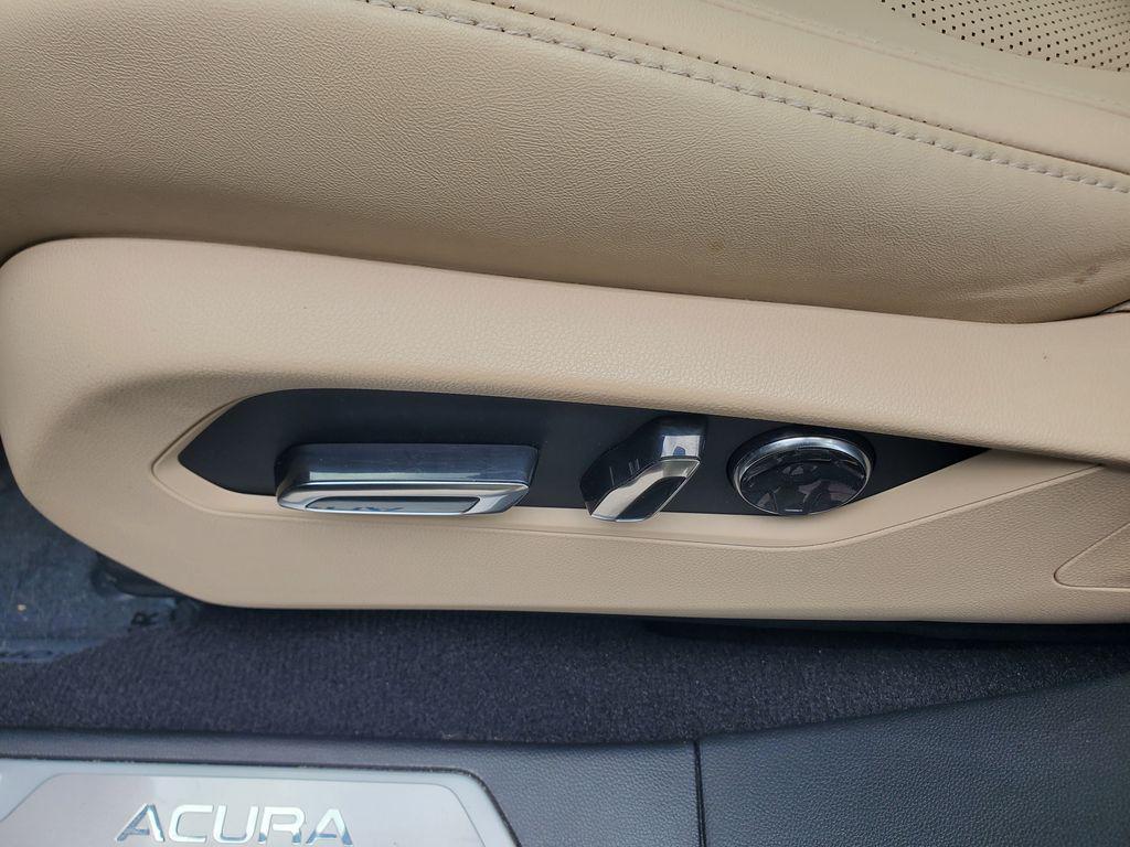 used 2023 Acura RDX car, priced at $31,188