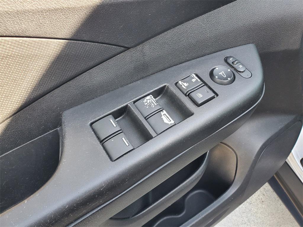 used 2015 Honda CR-V car, priced at $7,998