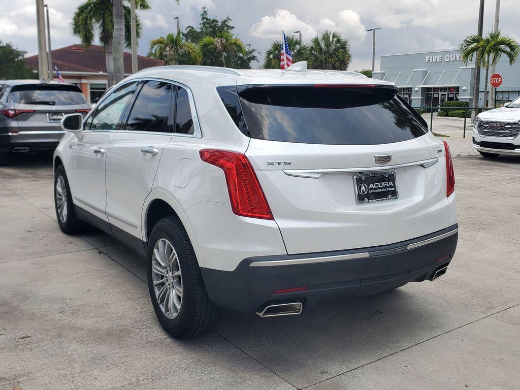 used 2019 Cadillac XT5 car, priced at $21,388