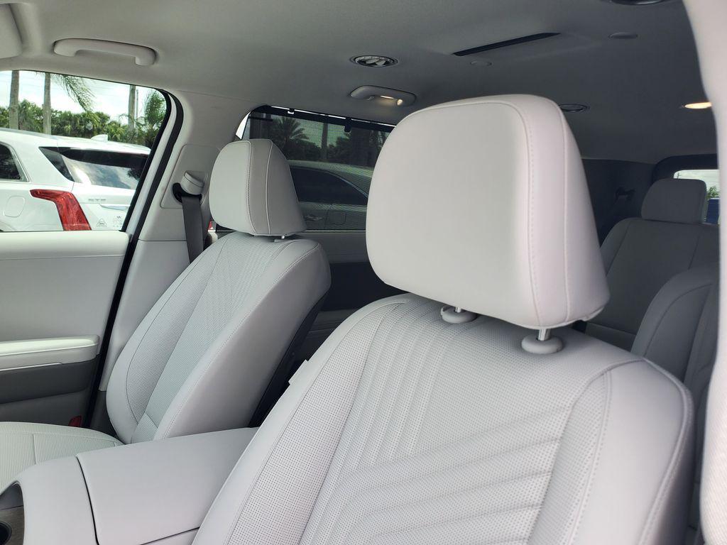 used 2026 Hyundai Palisade car, priced at $39,188