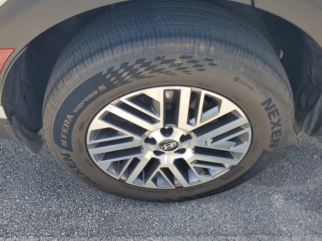 used 2026 Hyundai Palisade car, priced at $39,188