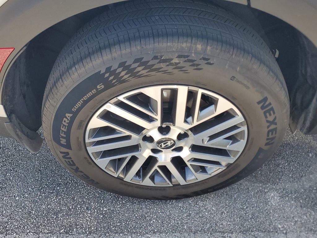 used 2026 Hyundai Palisade car, priced at $39,188