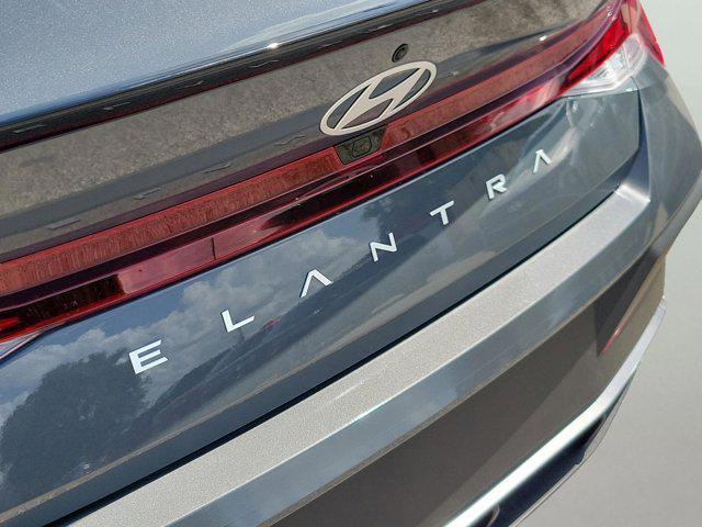 new 2025 Hyundai Elantra car, priced at $20,102