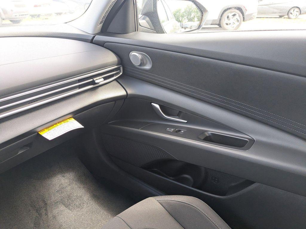 new 2026 Hyundai ELANTRA HEV car, priced at $26,387