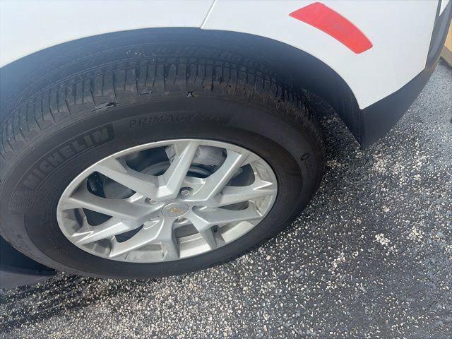 used 2024 Chevrolet Equinox car, priced at $22,674