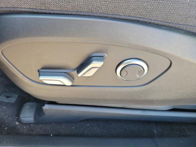 new 2026 Hyundai IONIQ 9 car, priced at $55,551