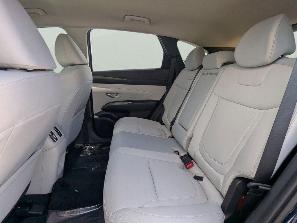 new 2026 Hyundai TUCSON Hybrid car, priced at $37,773