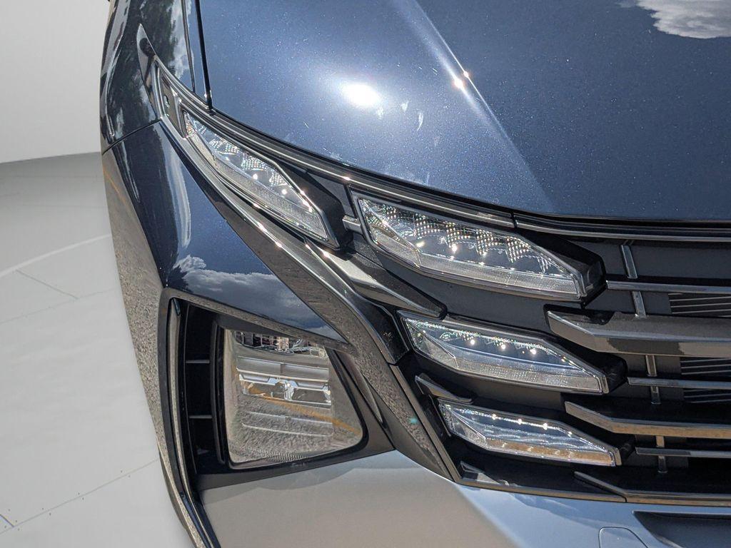new 2026 Hyundai TUCSON Hybrid car, priced at $37,773