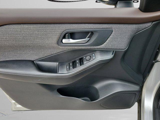 used 2021 Nissan Rogue car, priced at $18,308