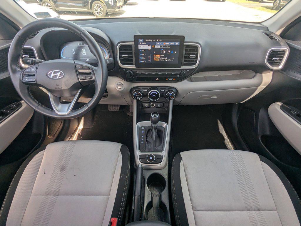 used 2025 Hyundai Venue car, priced at $18,788