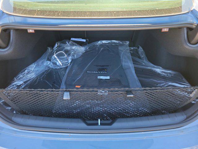 new 2025 Hyundai Sonata Hybrid car, priced at $27,547