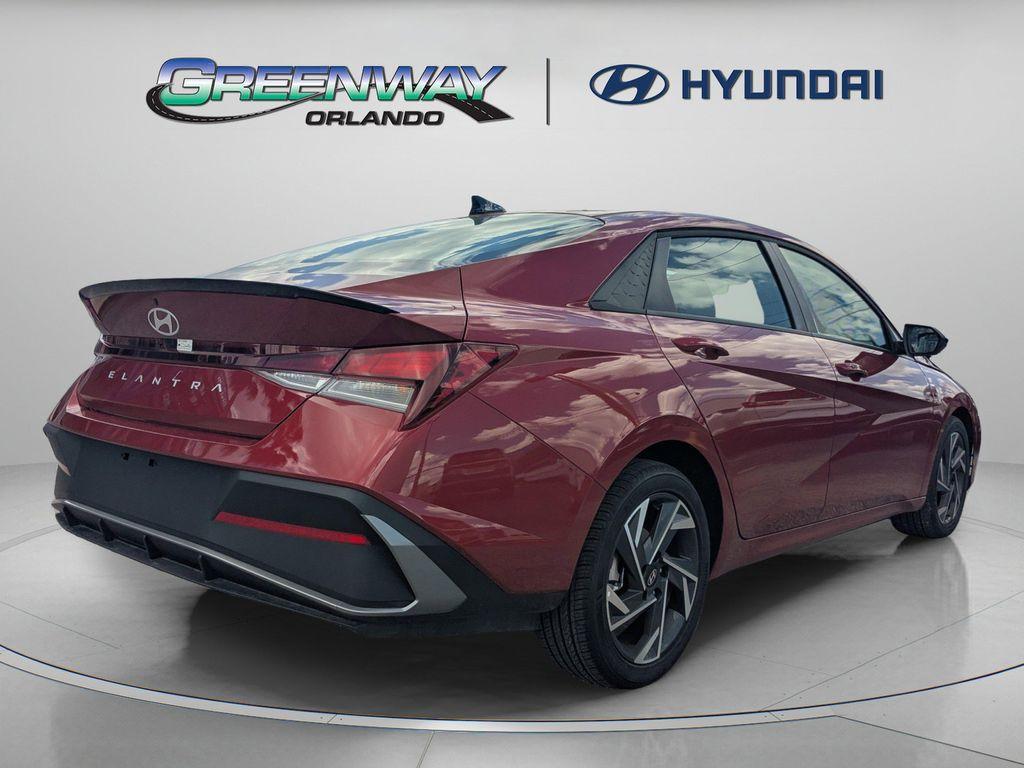 new 2025 Hyundai Elantra car, priced at $22,666