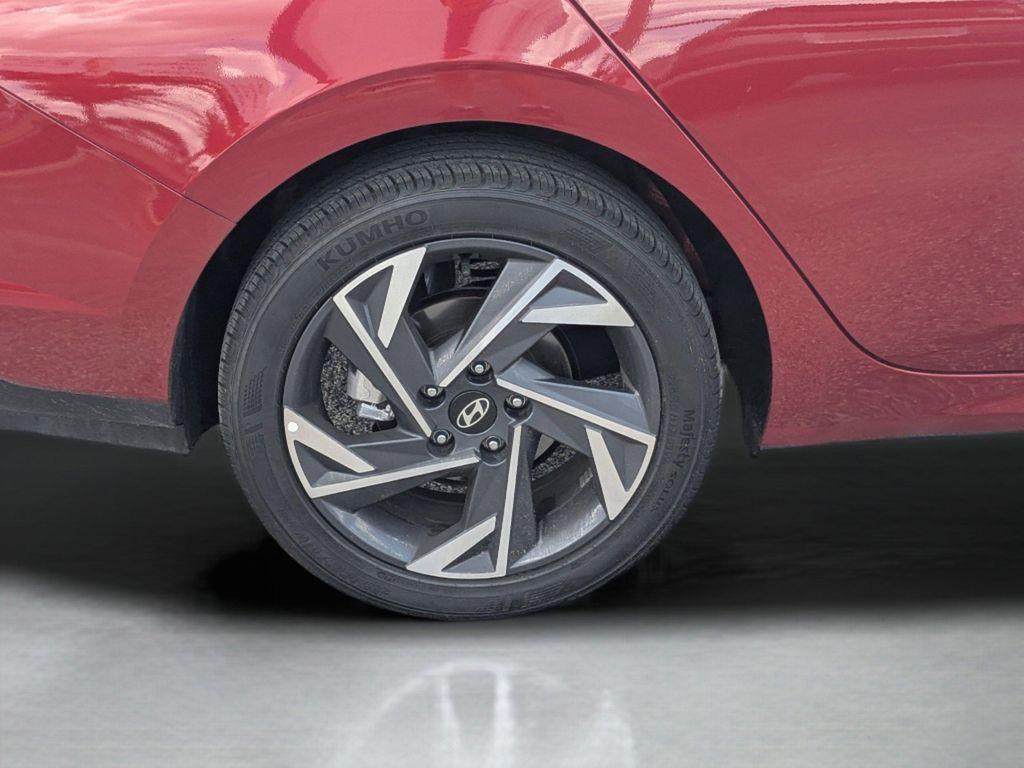 new 2025 Hyundai Elantra car, priced at $22,666