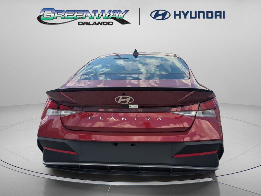 new 2025 Hyundai Elantra car, priced at $22,666