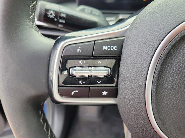 used 2025 Kia Sorento car, priced at $28,965