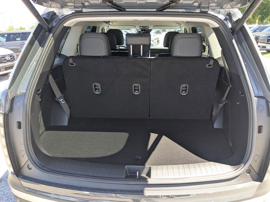 used 2026 Hyundai Palisade Hybrid car, priced at $48,379