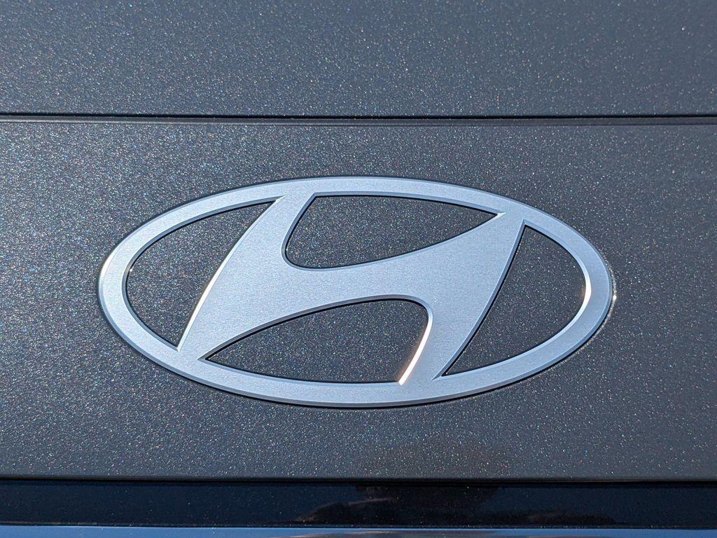 used 2026 Hyundai Palisade Hybrid car, priced at $48,379