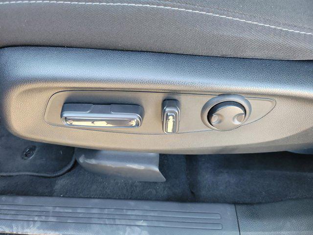 used 2025 Honda CR-V car, priced at $29,997