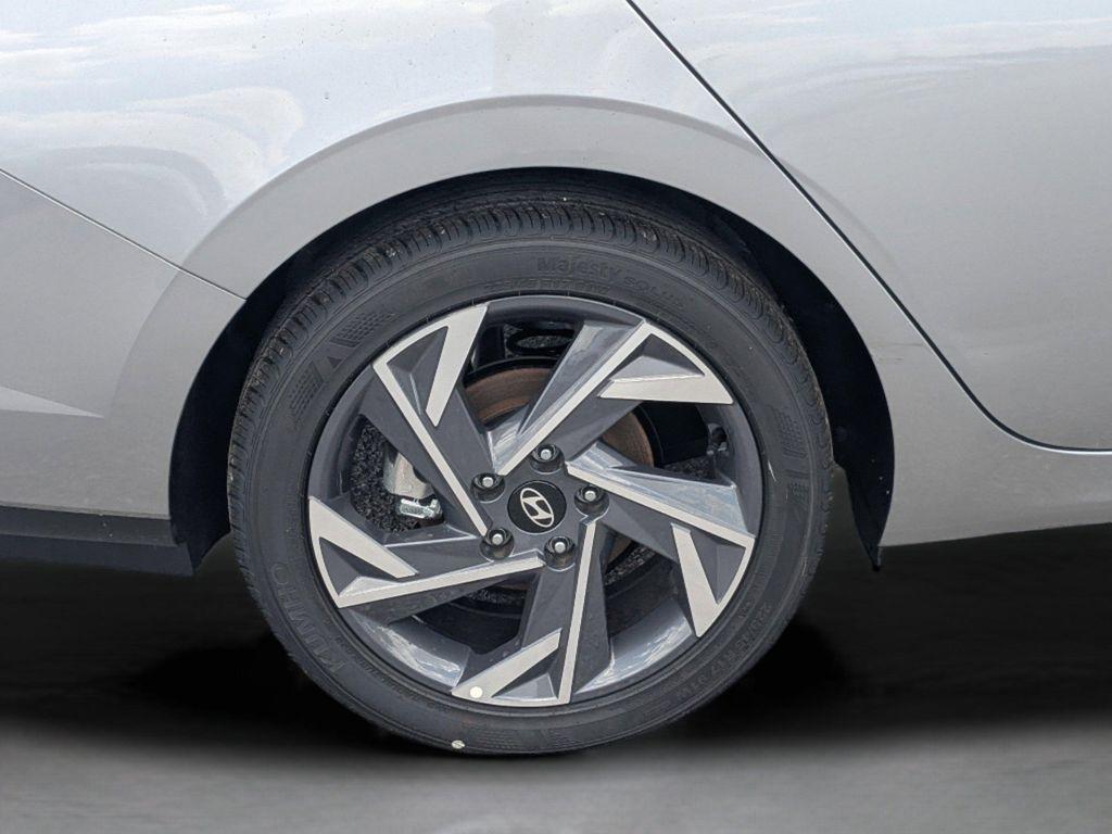 new 2025 Hyundai Elantra car, priced at $22,208