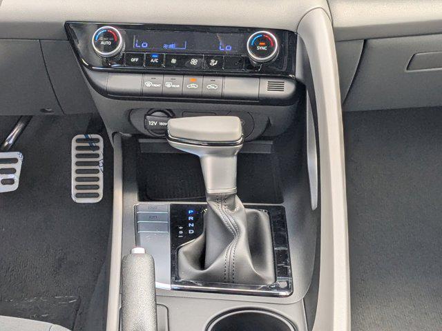 new 2025 Hyundai Elantra car, priced at $20,419