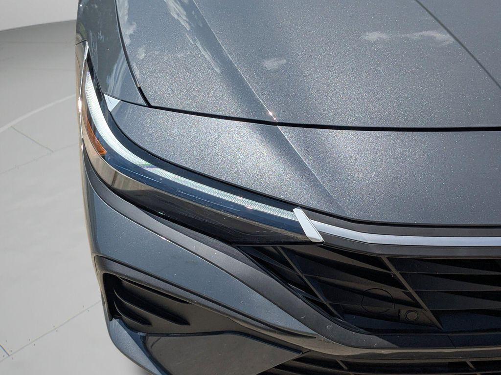 new 2026 Hyundai ELANTRA HEV car, priced at $27,122