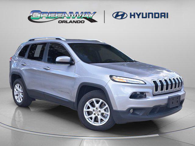 used 2018 Jeep Cherokee car