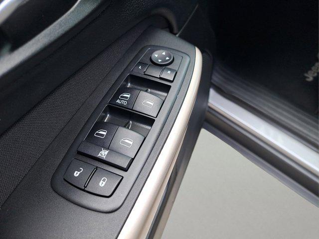 used 2018 Jeep Cherokee car