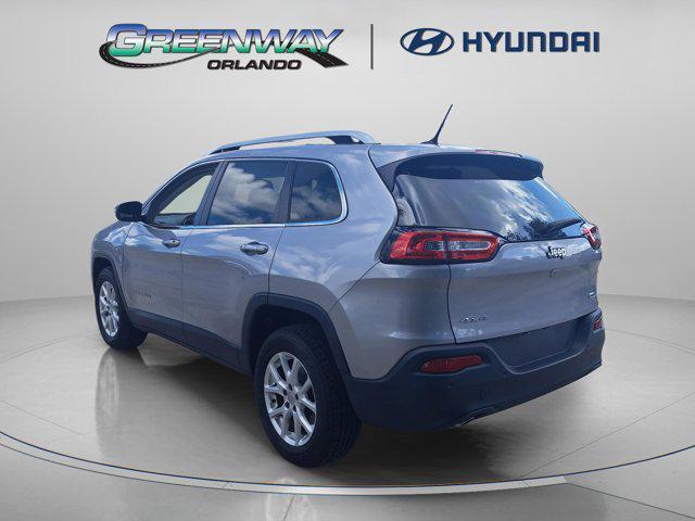 used 2018 Jeep Cherokee car