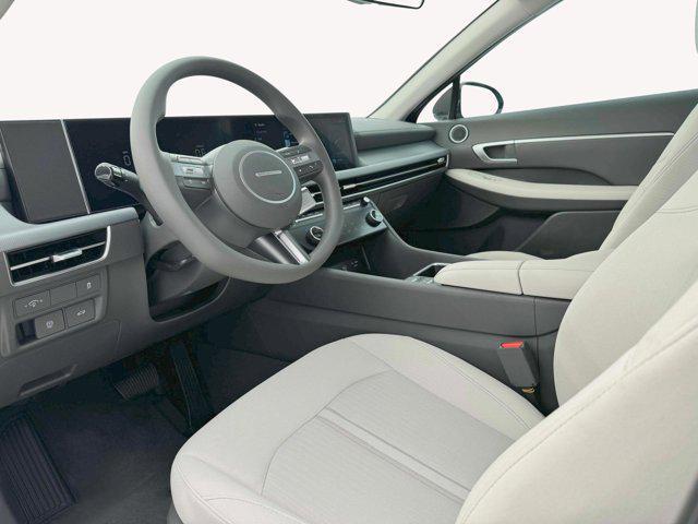 new 2025 Hyundai Sonata car, priced at $28,025