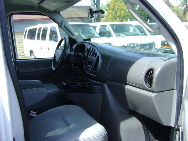 used 2006 Ford E350 Super Duty car, priced at $11,995